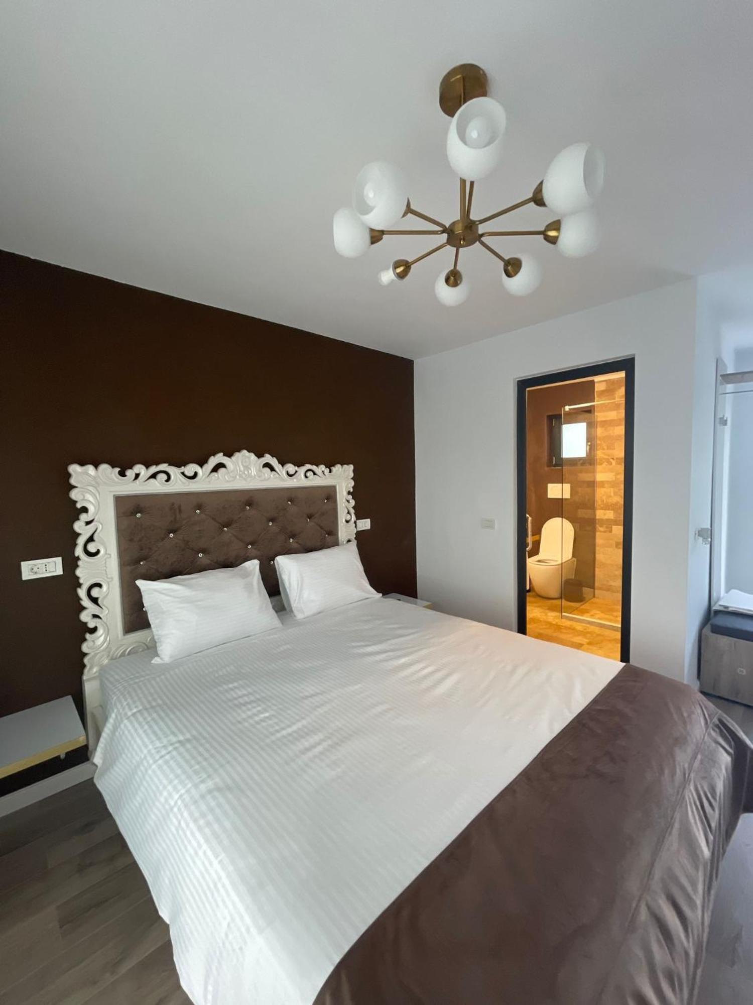 فندق Cataleya House Oesti-Paminteni المظهر الخارجي الصورة