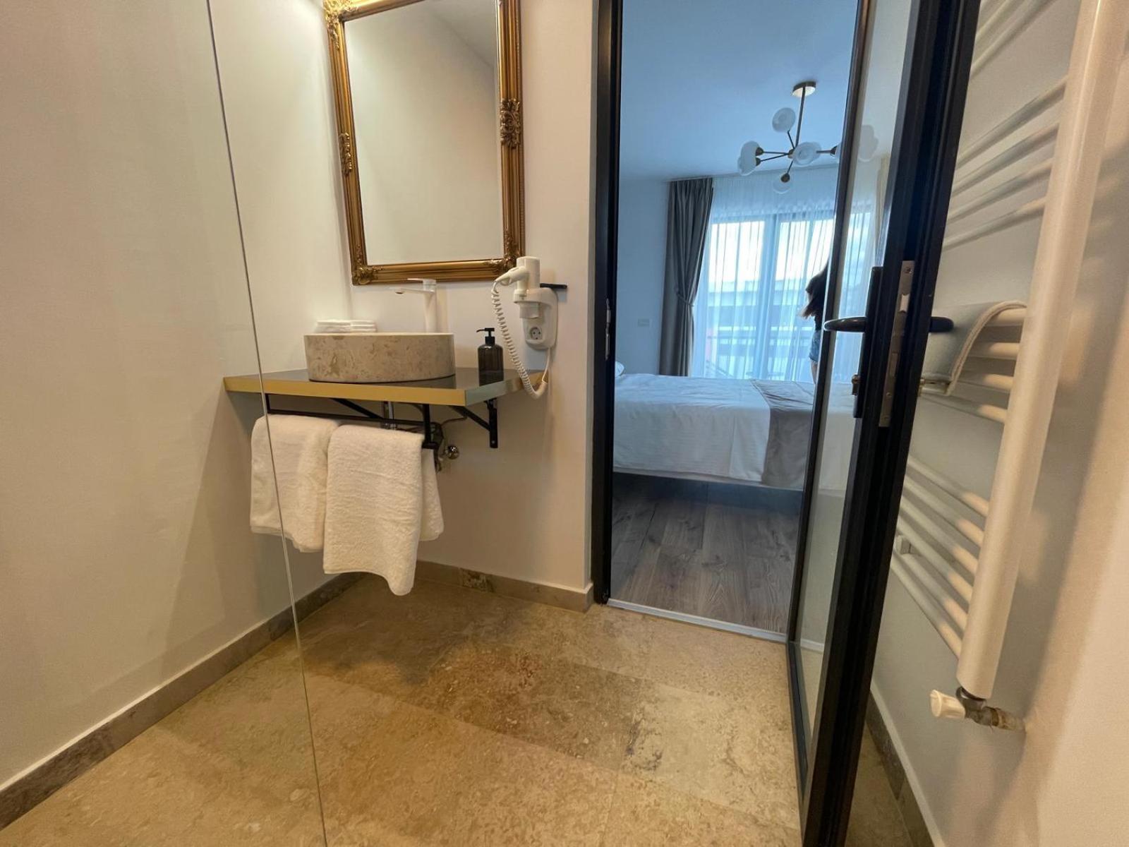 فندق Cataleya House Oesti-Paminteni المظهر الخارجي الصورة